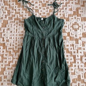 Green Linen summer dress never worn with tags